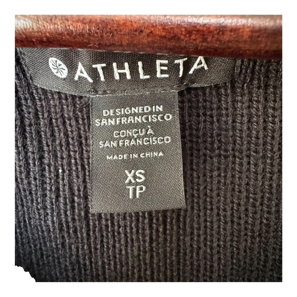 Athleta Black Wool Blend V Neck Sweater. EUC. Size XS - Picture 3 of 9